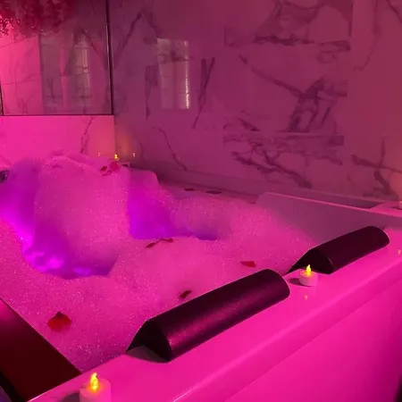 Superbe Avec Balnéothérapie/spa/ Champagne Apartamento Pornic